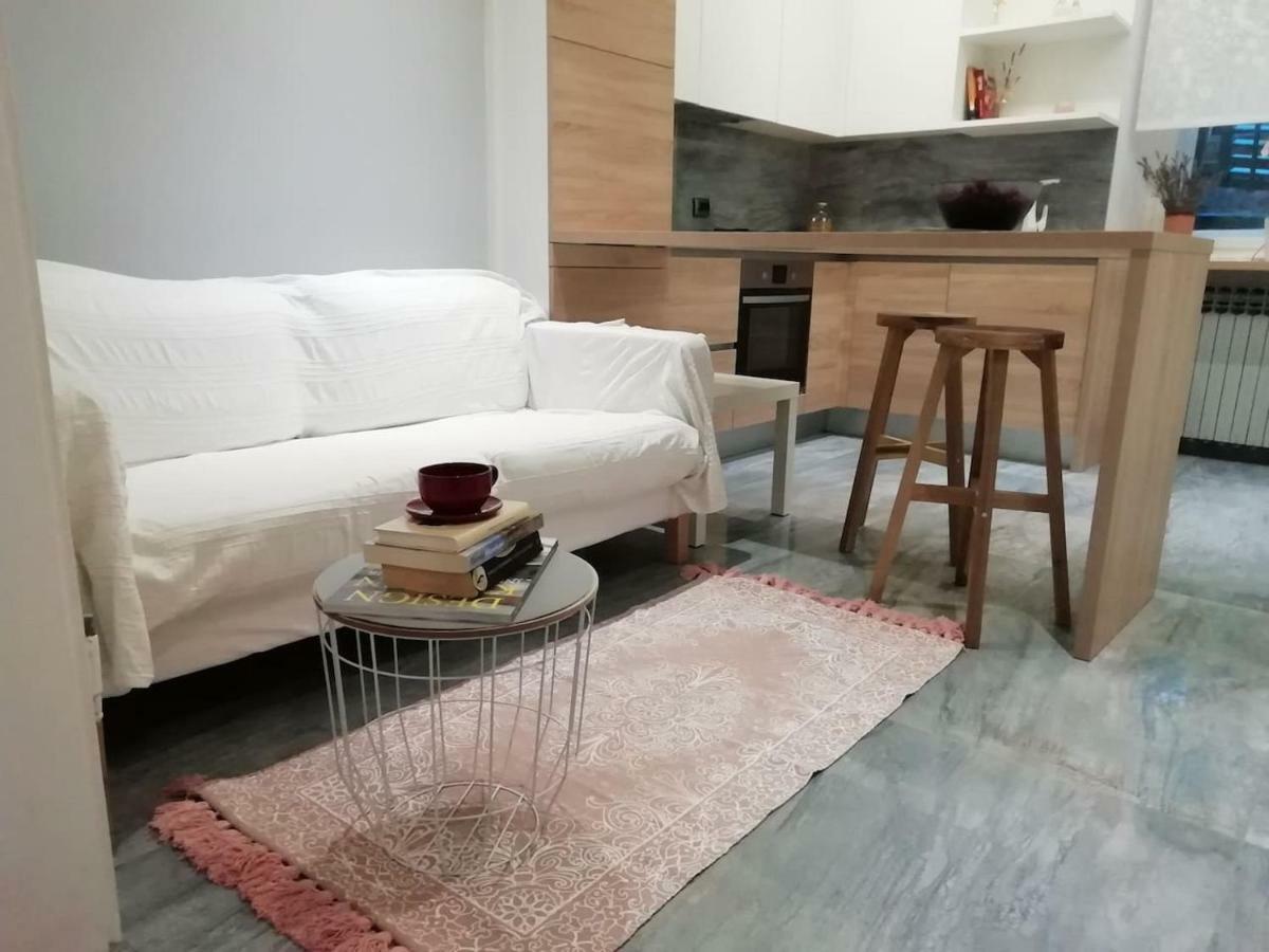 Albina - A Few Steps From Amphitheatre Apartment